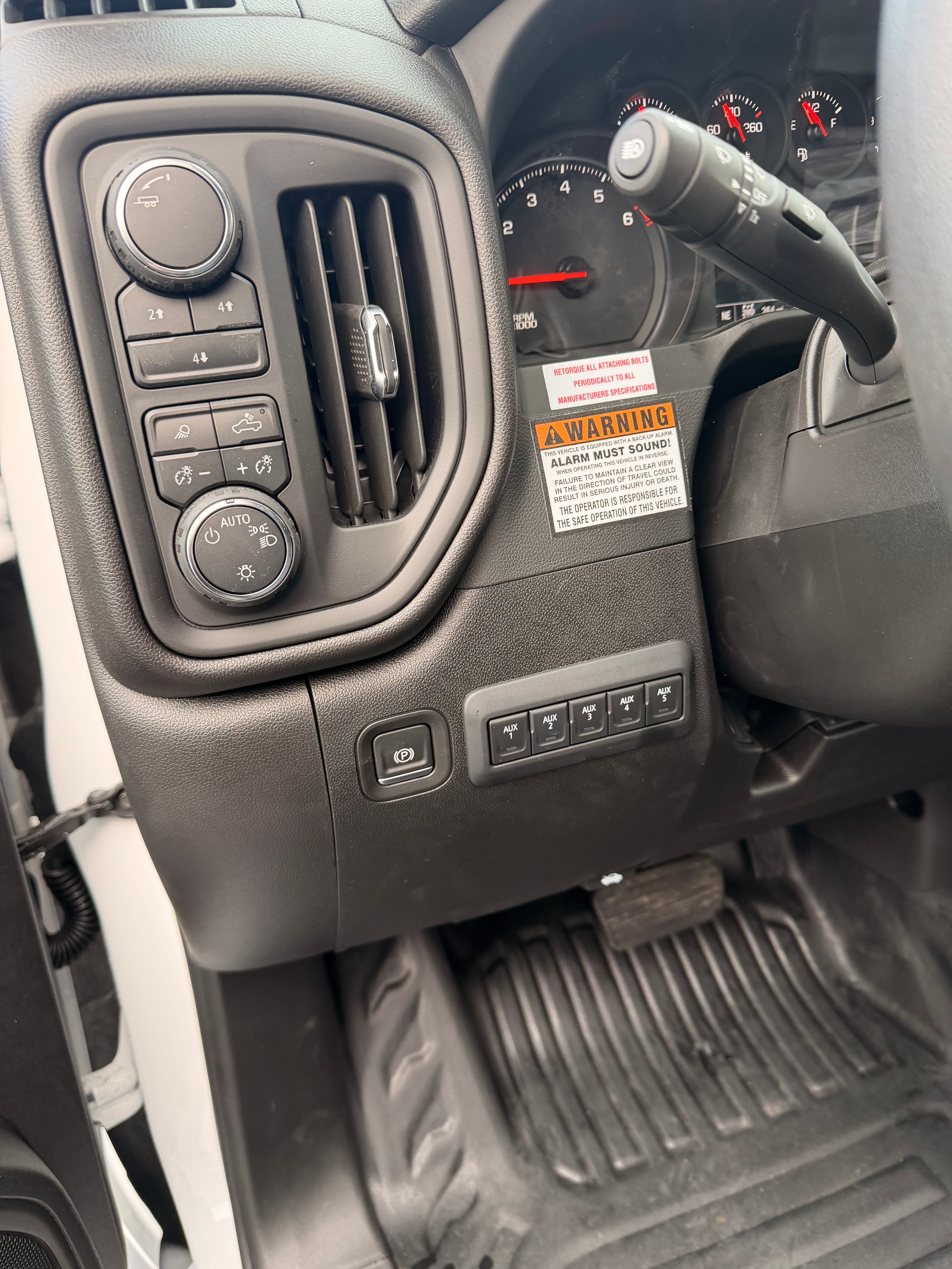 2024 Chevrolet Silverado 2500 HD WT