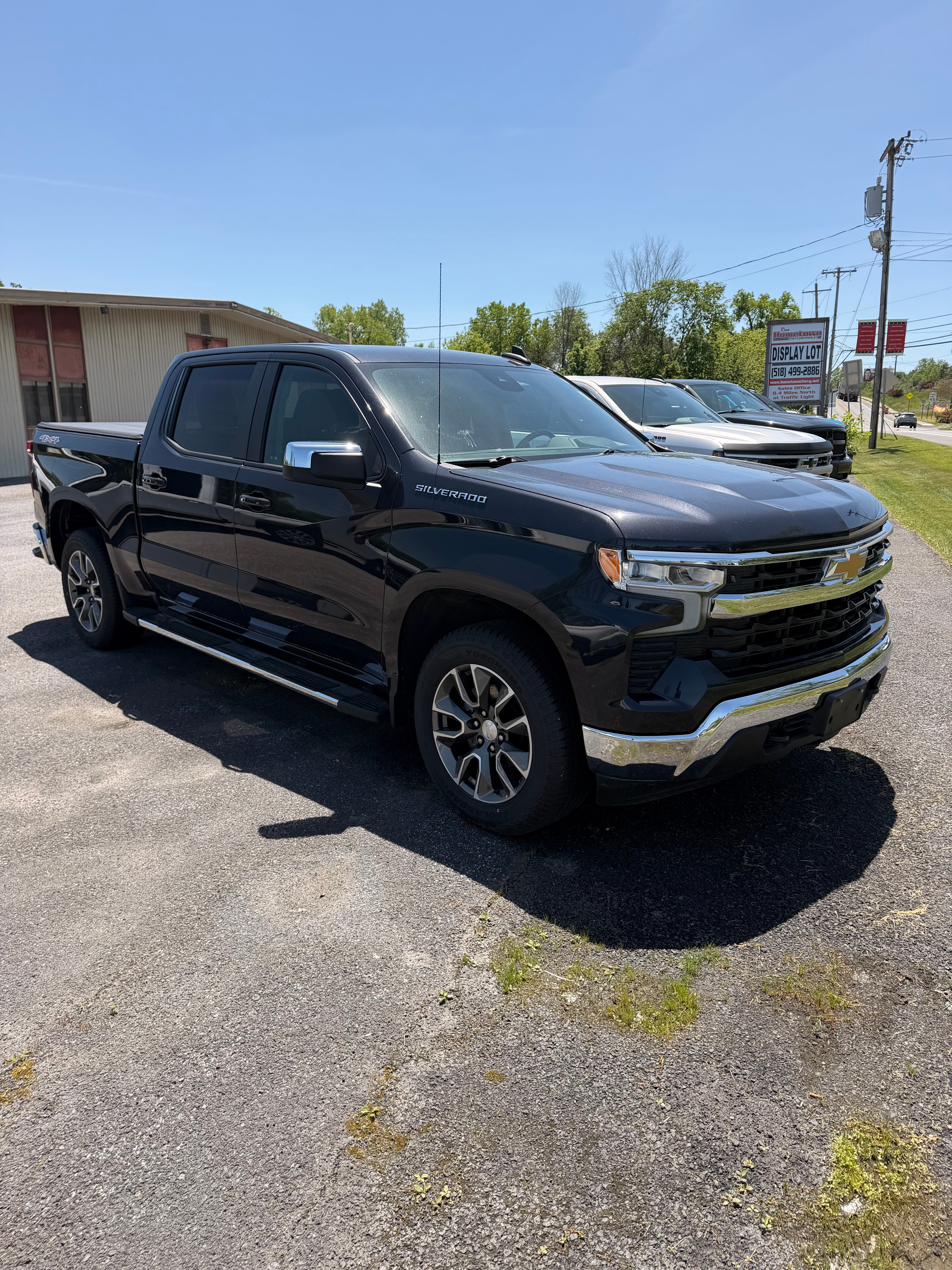 2022 Chevrolet Silverado 1500 LT (2FL)