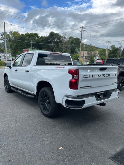 2025 Chevrolet Silverado 1500 Custom