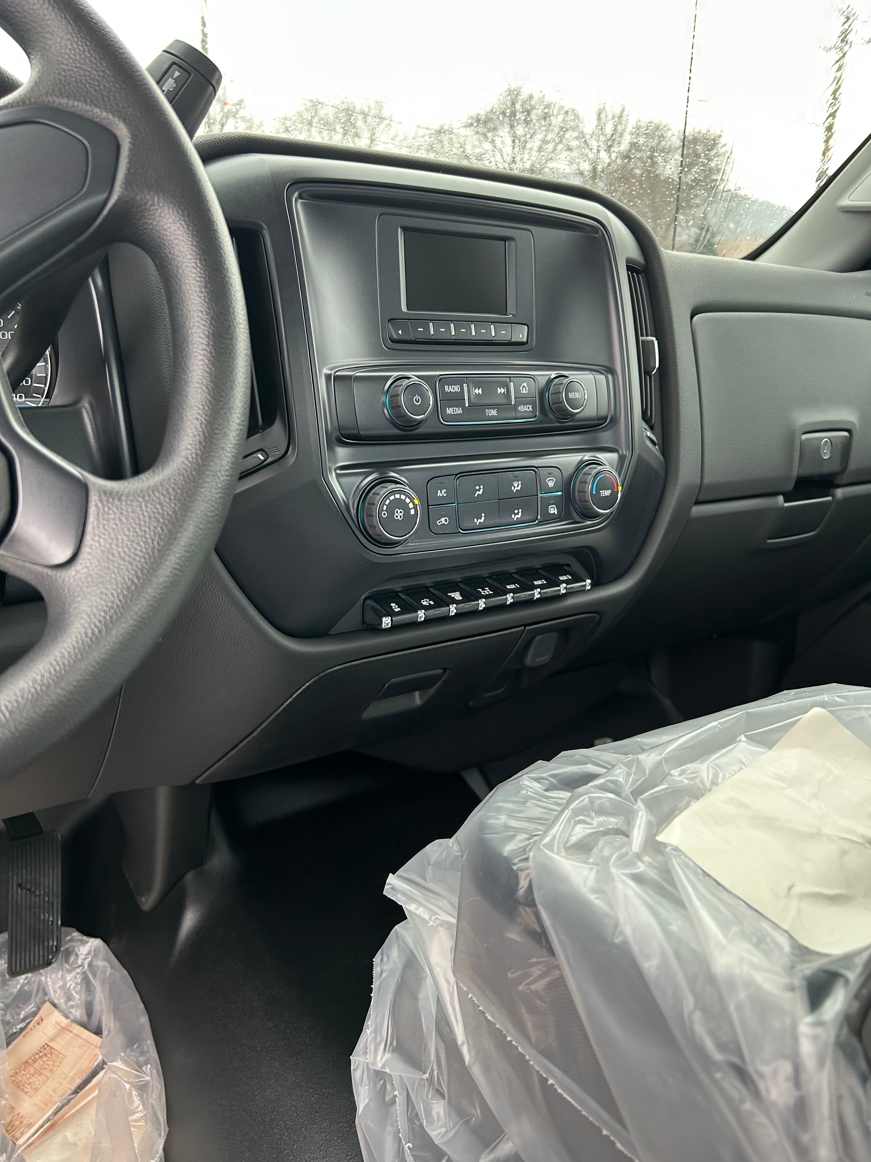 2023 Chevrolet Silverado 5500 HD Work Truck