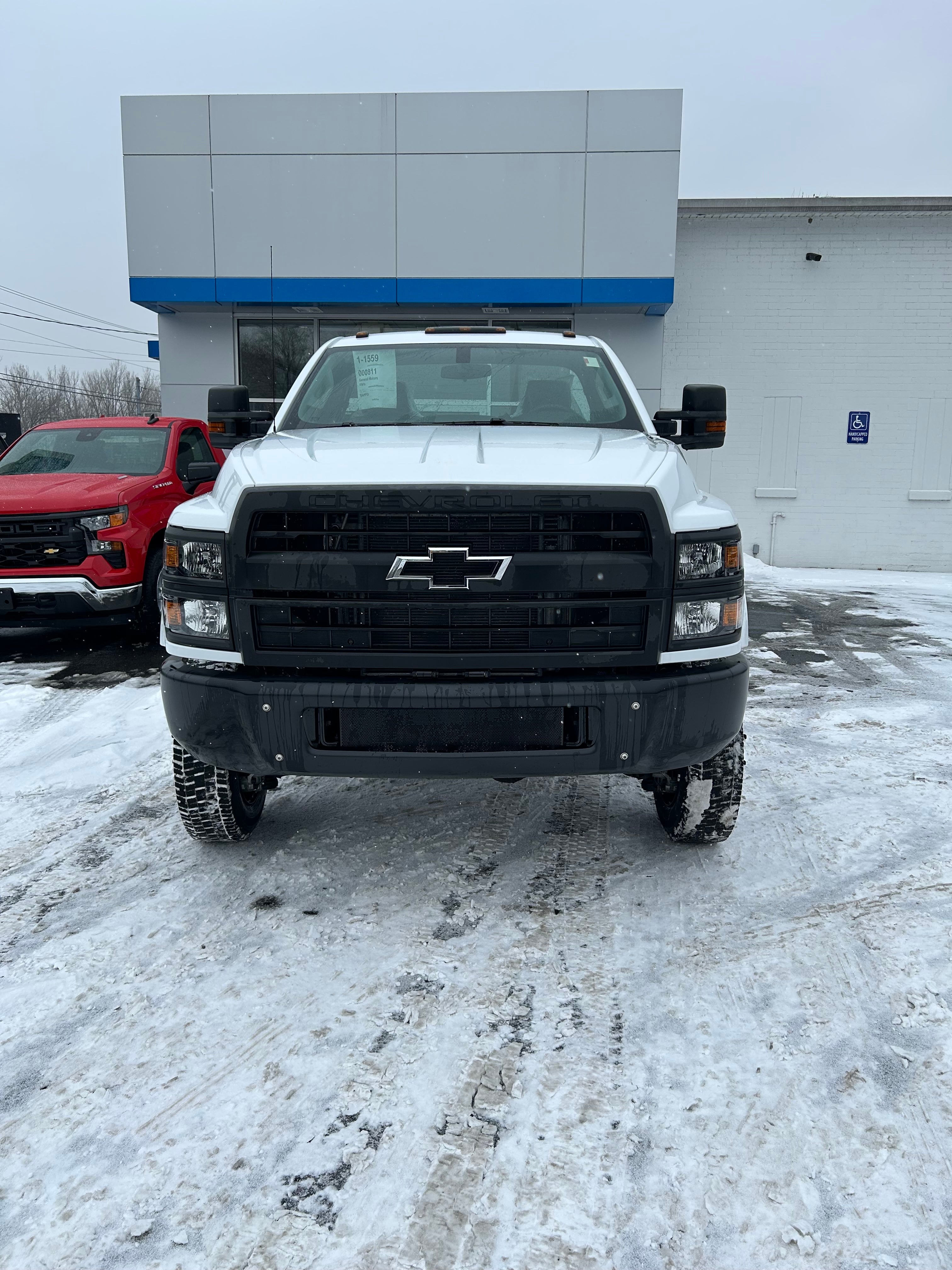 2023 Chevrolet Silverado 5500 HD Work Truck