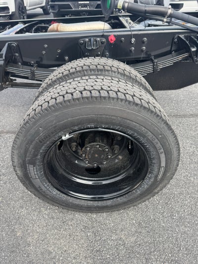 2024 Chevrolet Silverado 5500 HD Work Truck