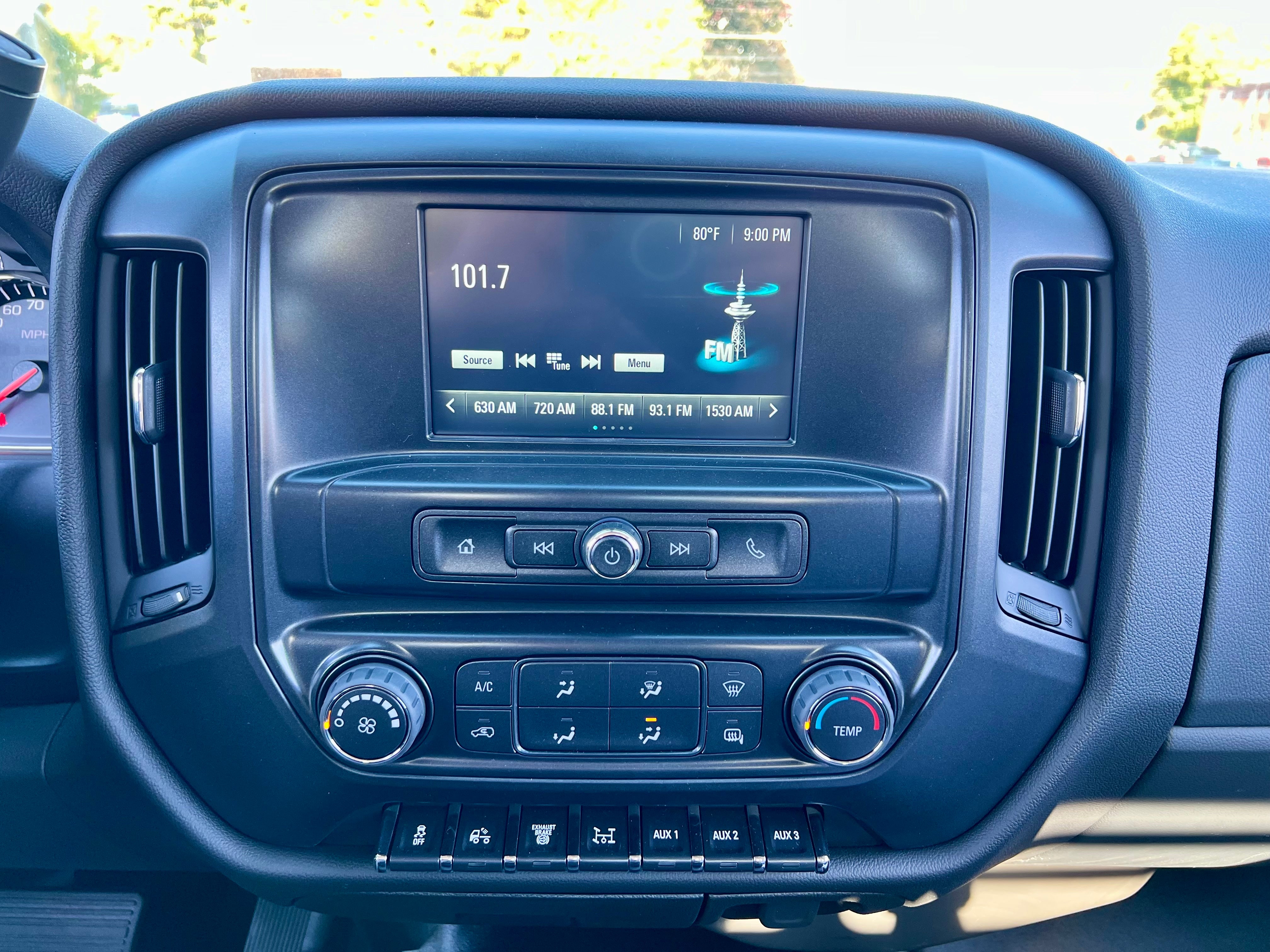 2022 Chevrolet Silverado 5500 HD Work Truck