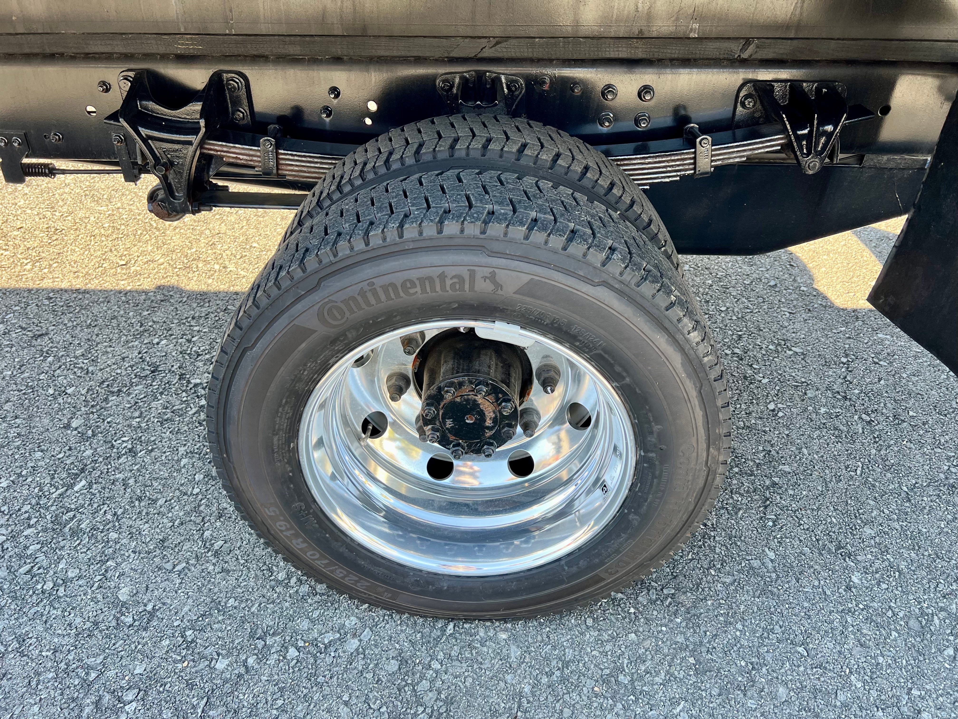 2022 Chevrolet Silverado 5500 HD Work Truck