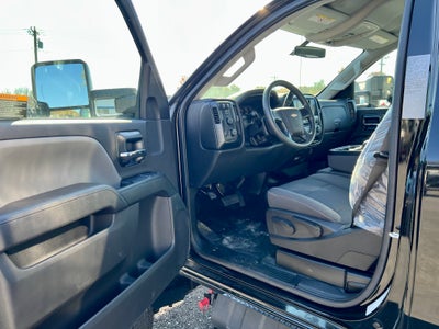 2022 Chevrolet Silverado 5500 HD Work Truck