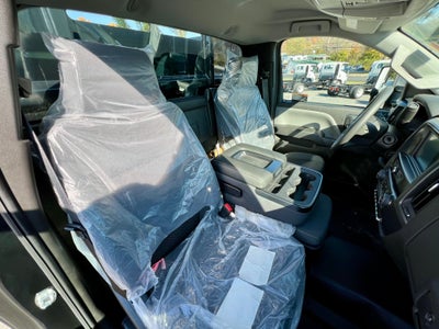 2022 Chevrolet Silverado 5500 HD Work Truck