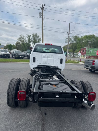 2024 Chevrolet Silverado 5500 HD Work Truck