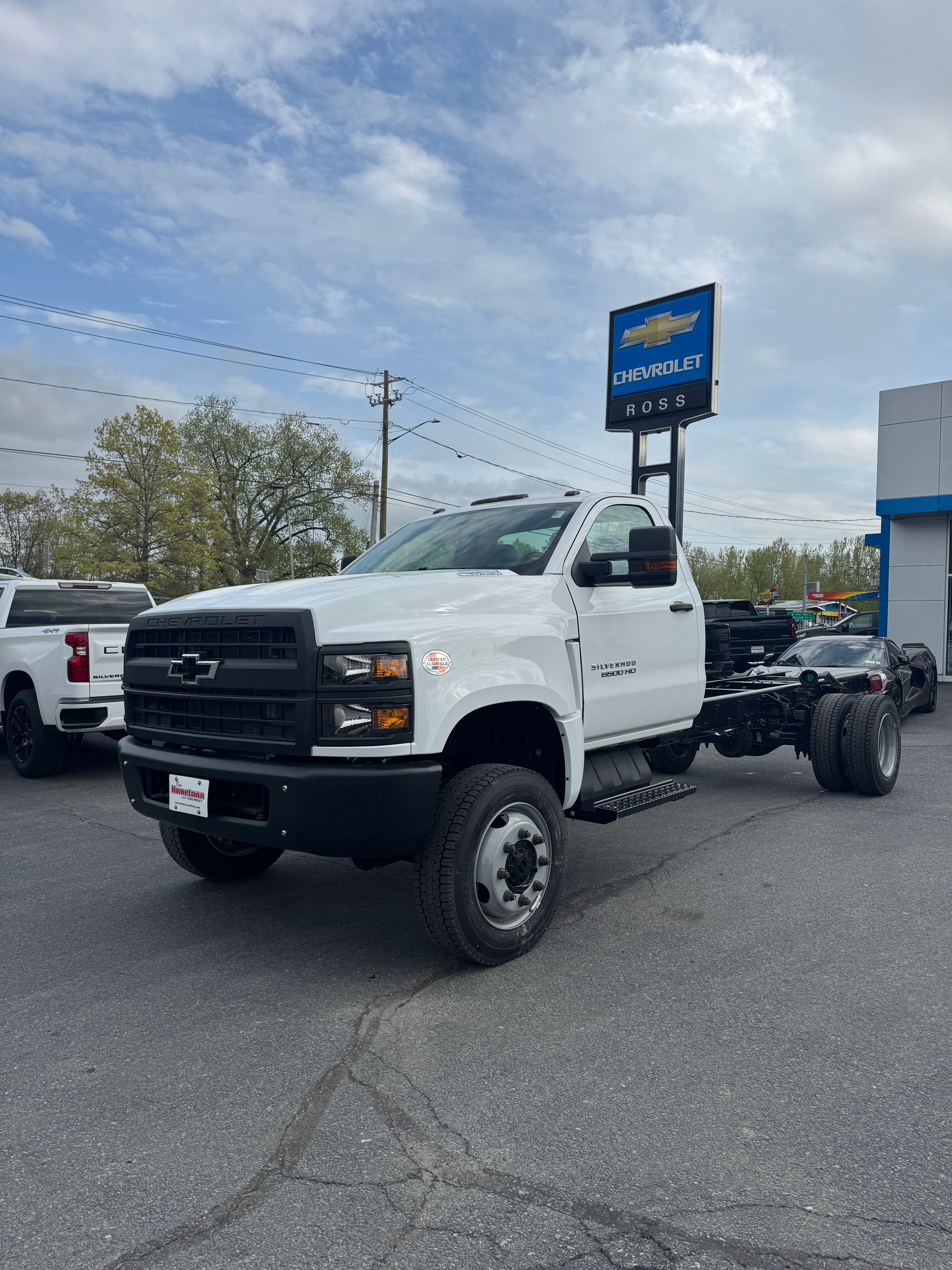 2024 Chevrolet Silverado 6500 HD Work Truck