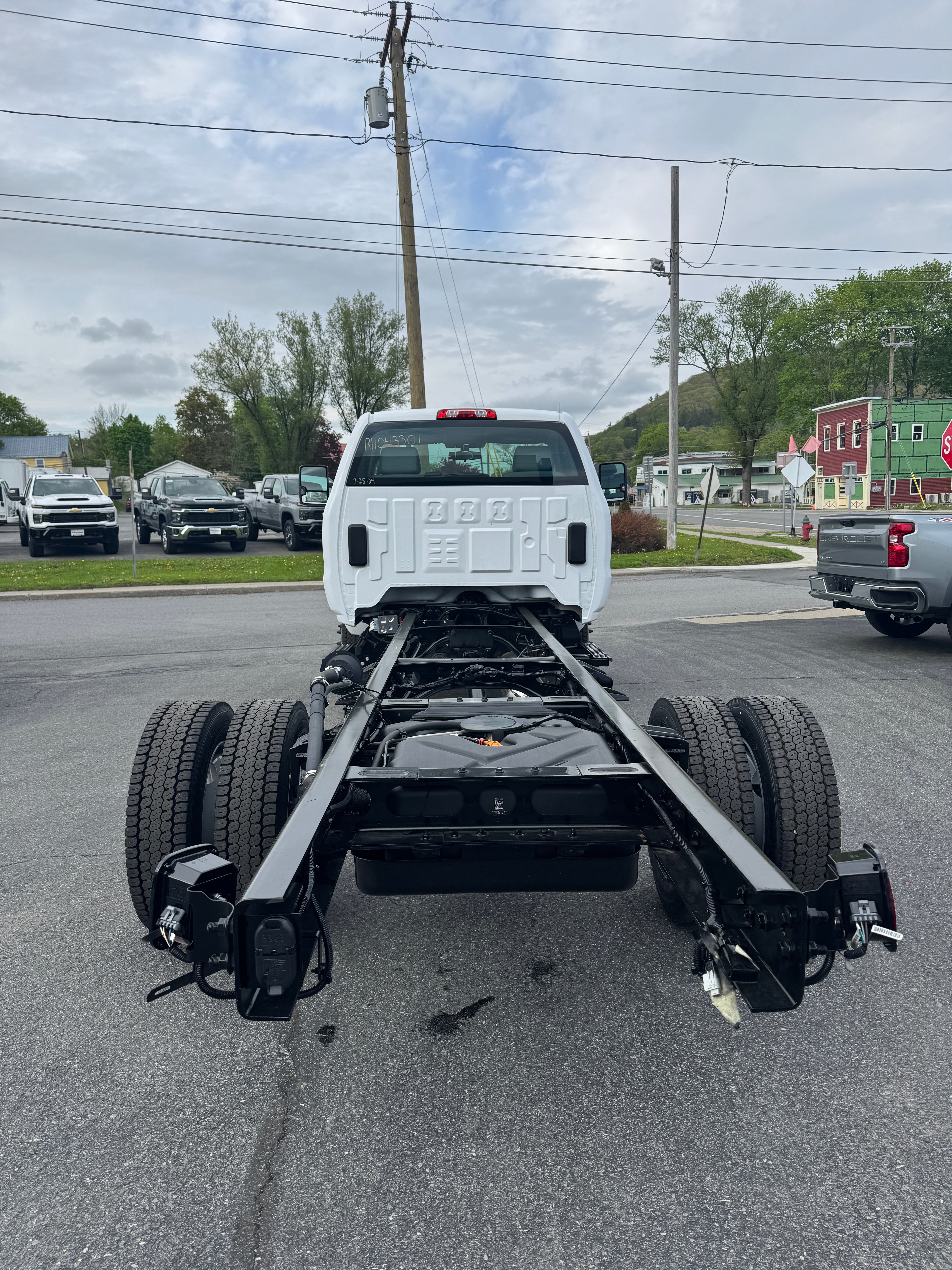 2024 Chevrolet Silverado 6500 HD Work Truck