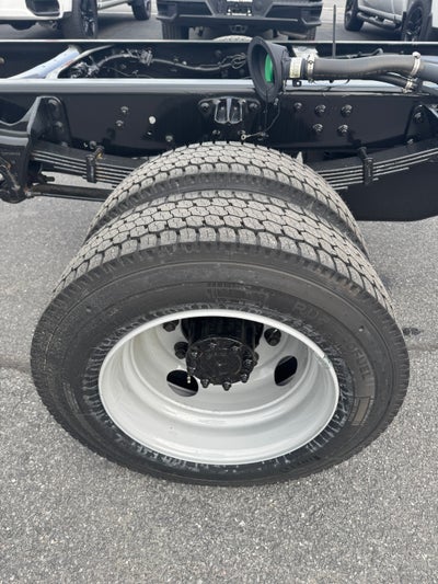 2024 Chevrolet Silverado 6500 HD Work Truck