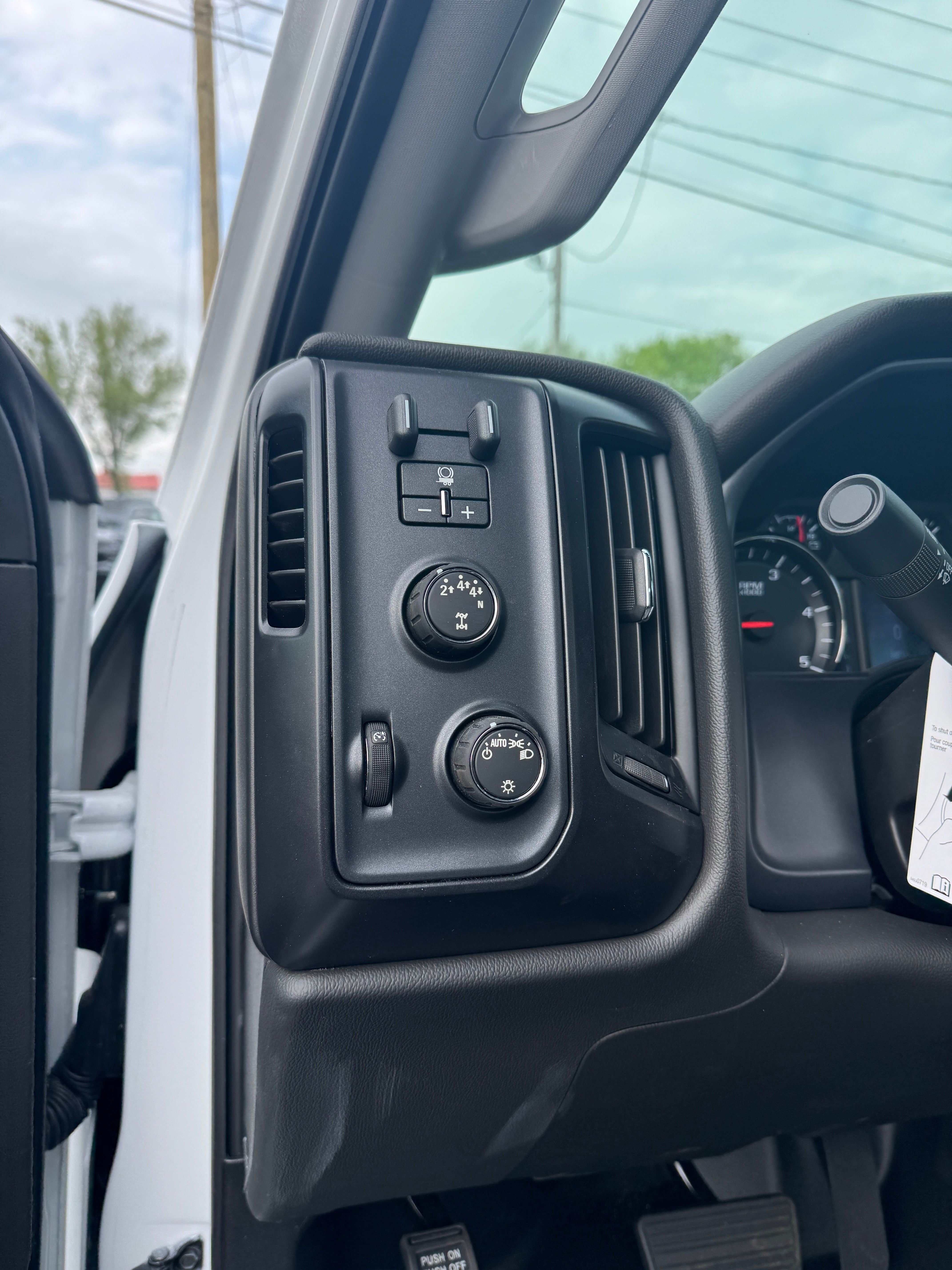 2024 Chevrolet Silverado 6500 HD Work Truck