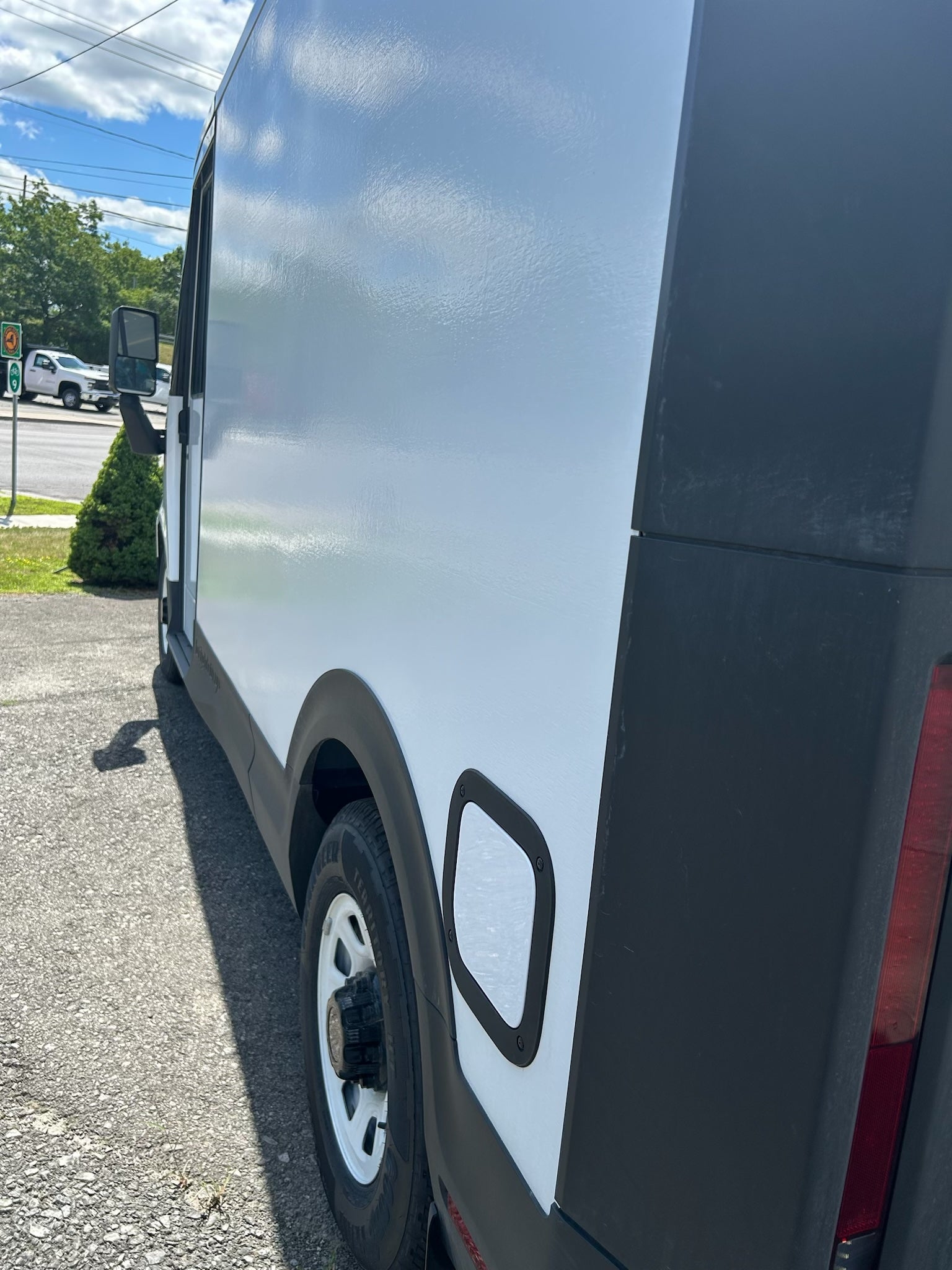 2025 Chevrolet BrightDrop 400 AWD 400