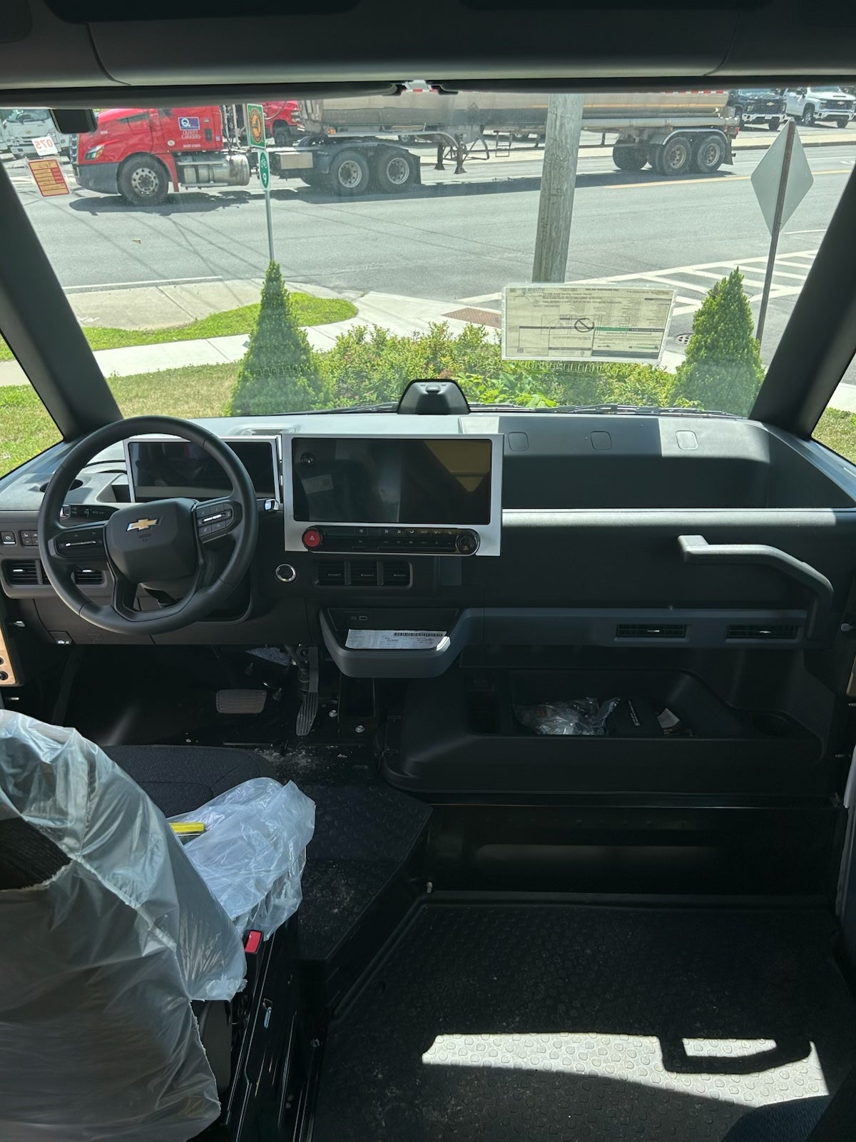 2025 Chevrolet BrightDrop 400 AWD 400