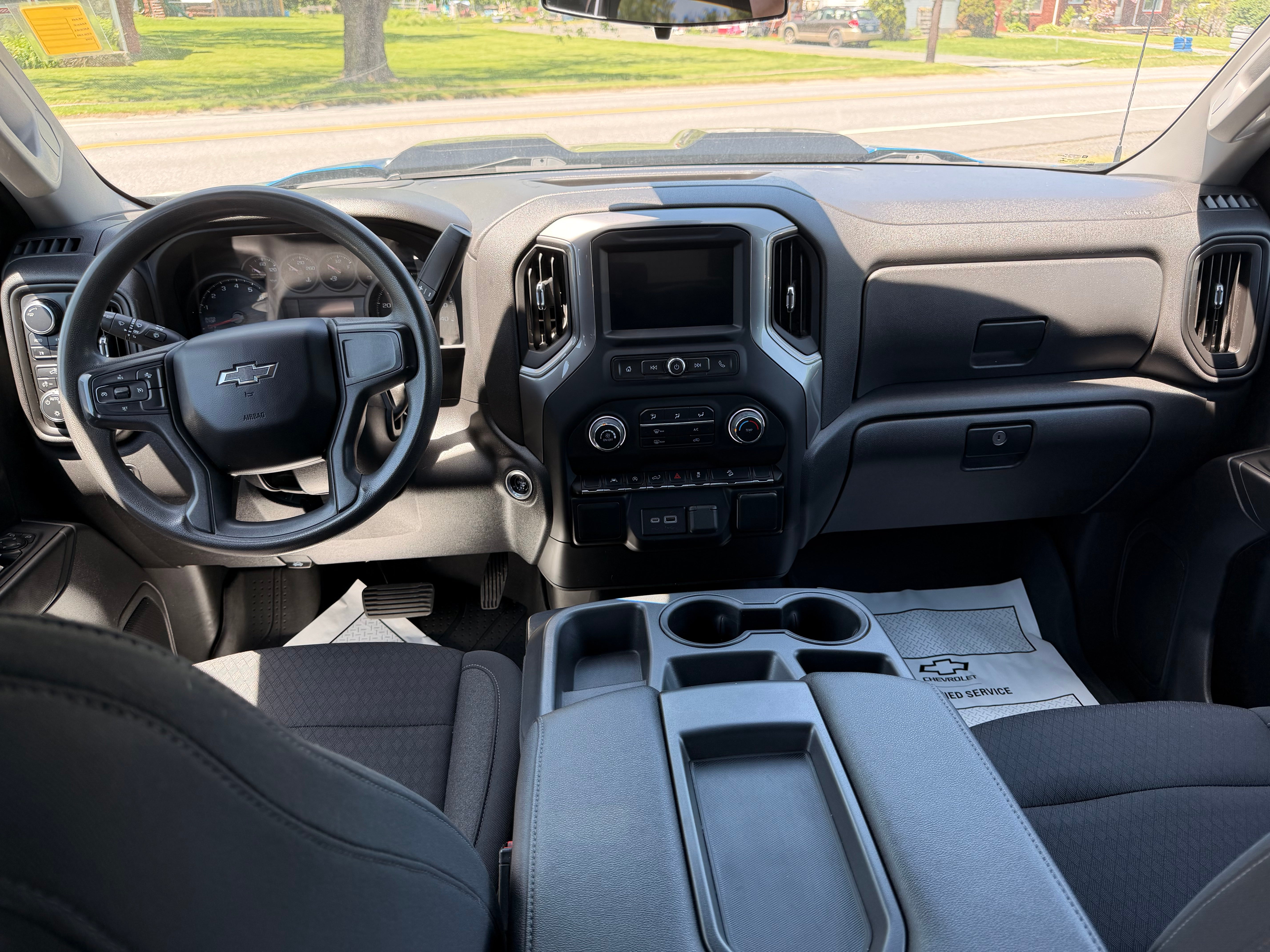 2022 Chevrolet Silverado 1500 Custom Trail Boss