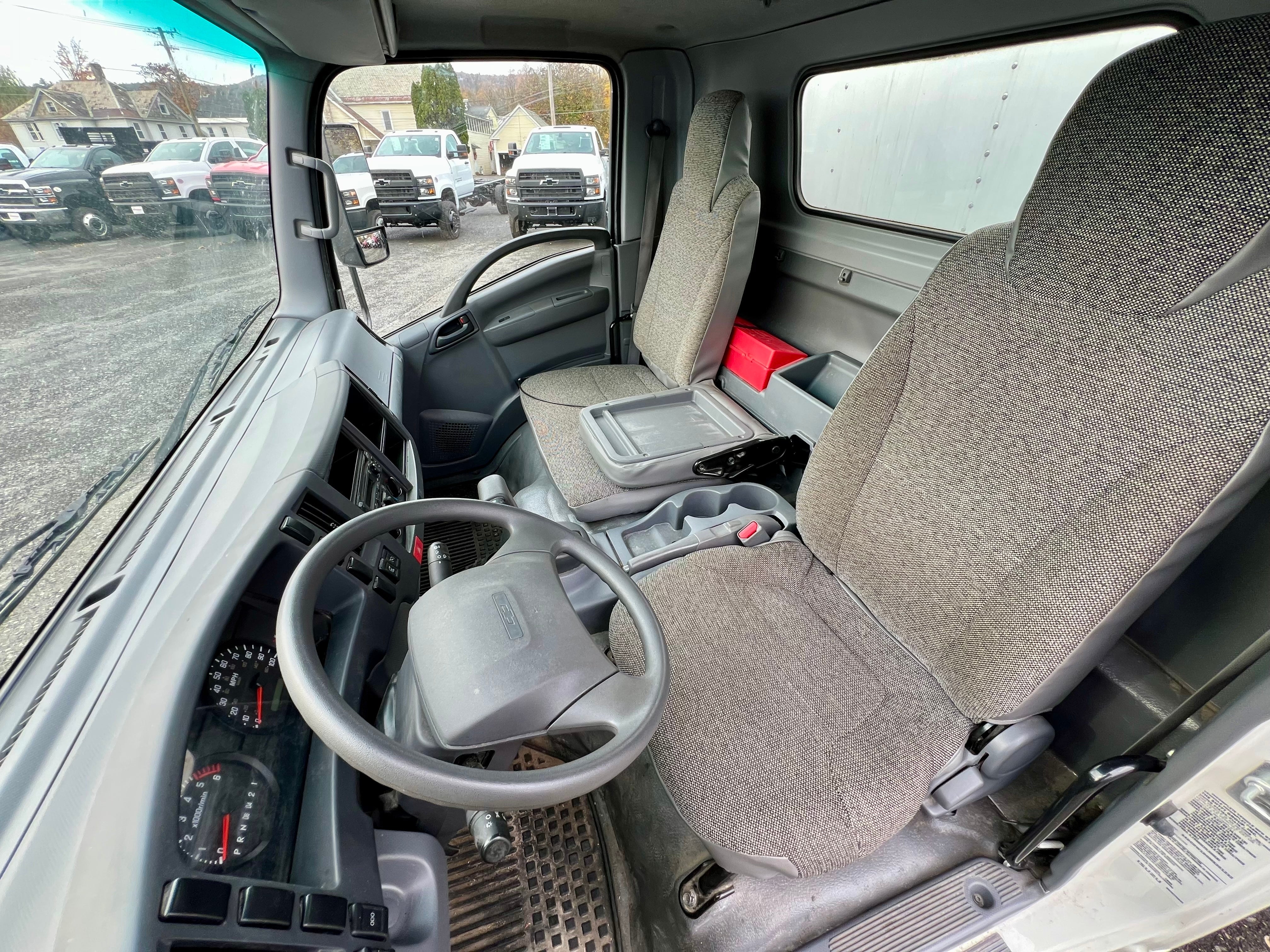 2021 Chevrolet Low Cab Forward 4500 Base