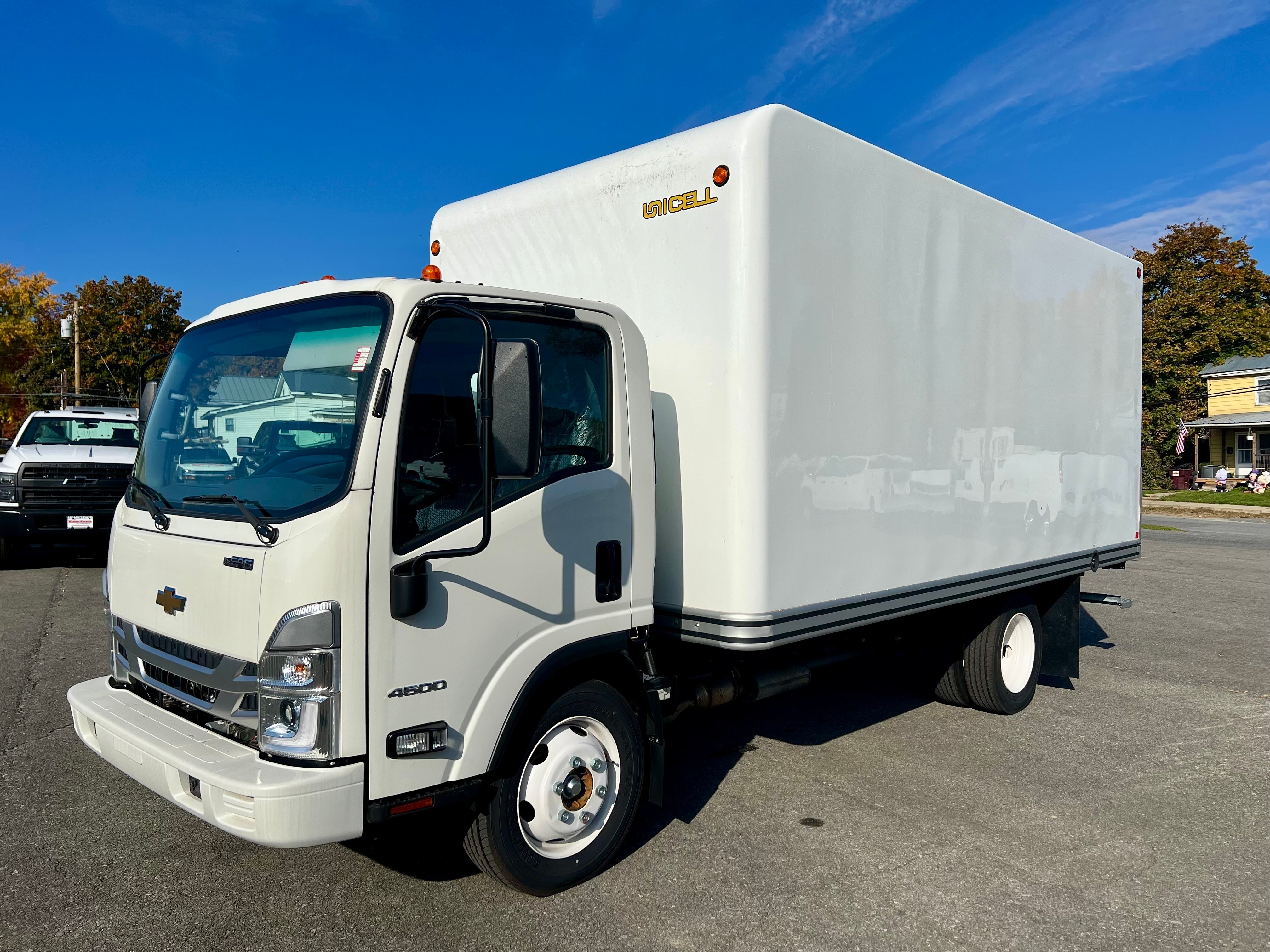2024 Chevrolet Low Cab Forward 4500 Base