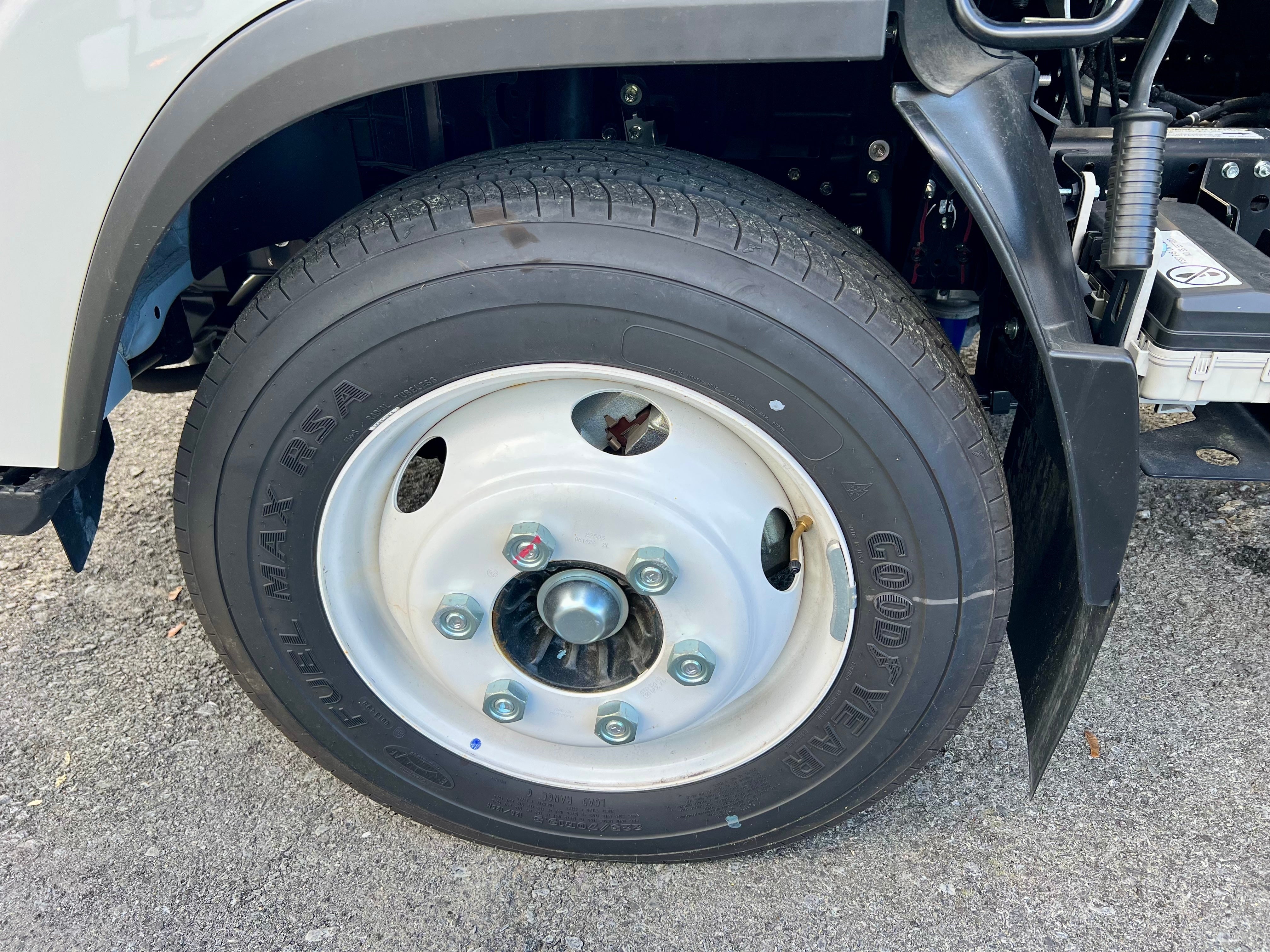 2024 Chevrolet Low Cab Forward 4500 Base