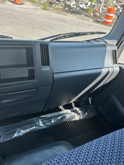 2025 Chevrolet Low Cab Forward 4500 Base