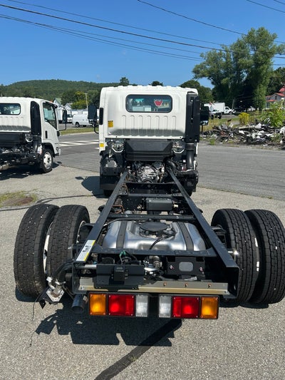 2025 Chevrolet Low Cab Forward 4500 Base