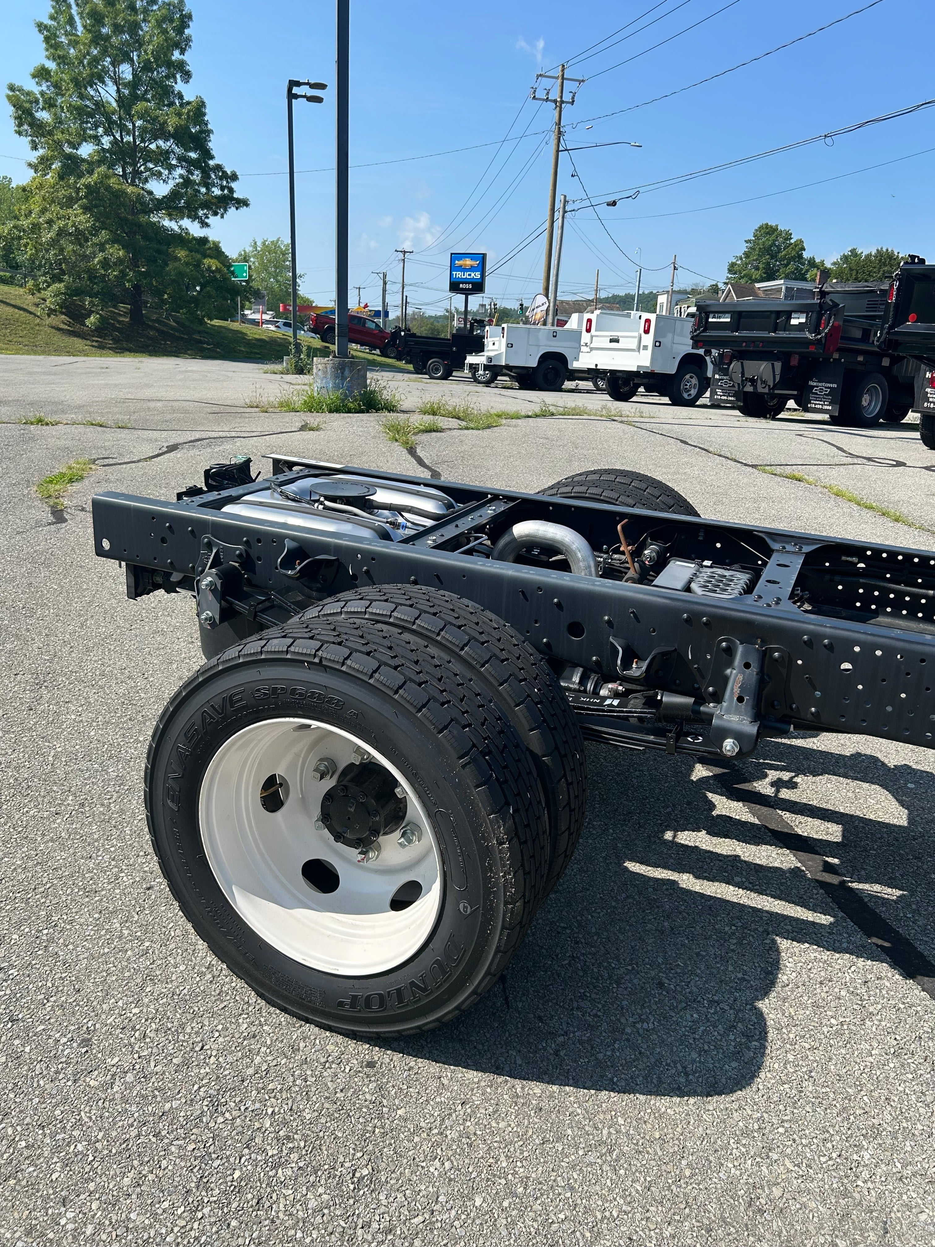 2025 Chevrolet Low Cab Forward 4500 Base