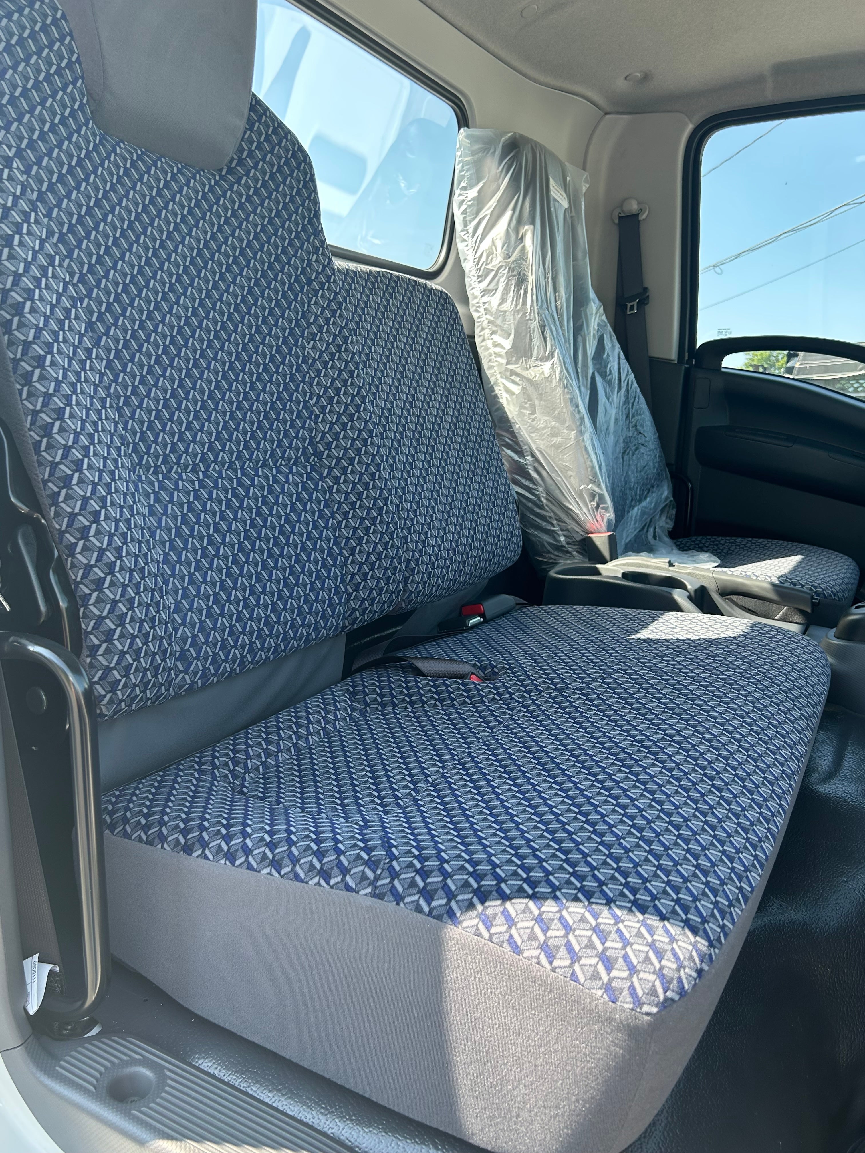 2025 Chevrolet Low Cab Forward 4500 Base