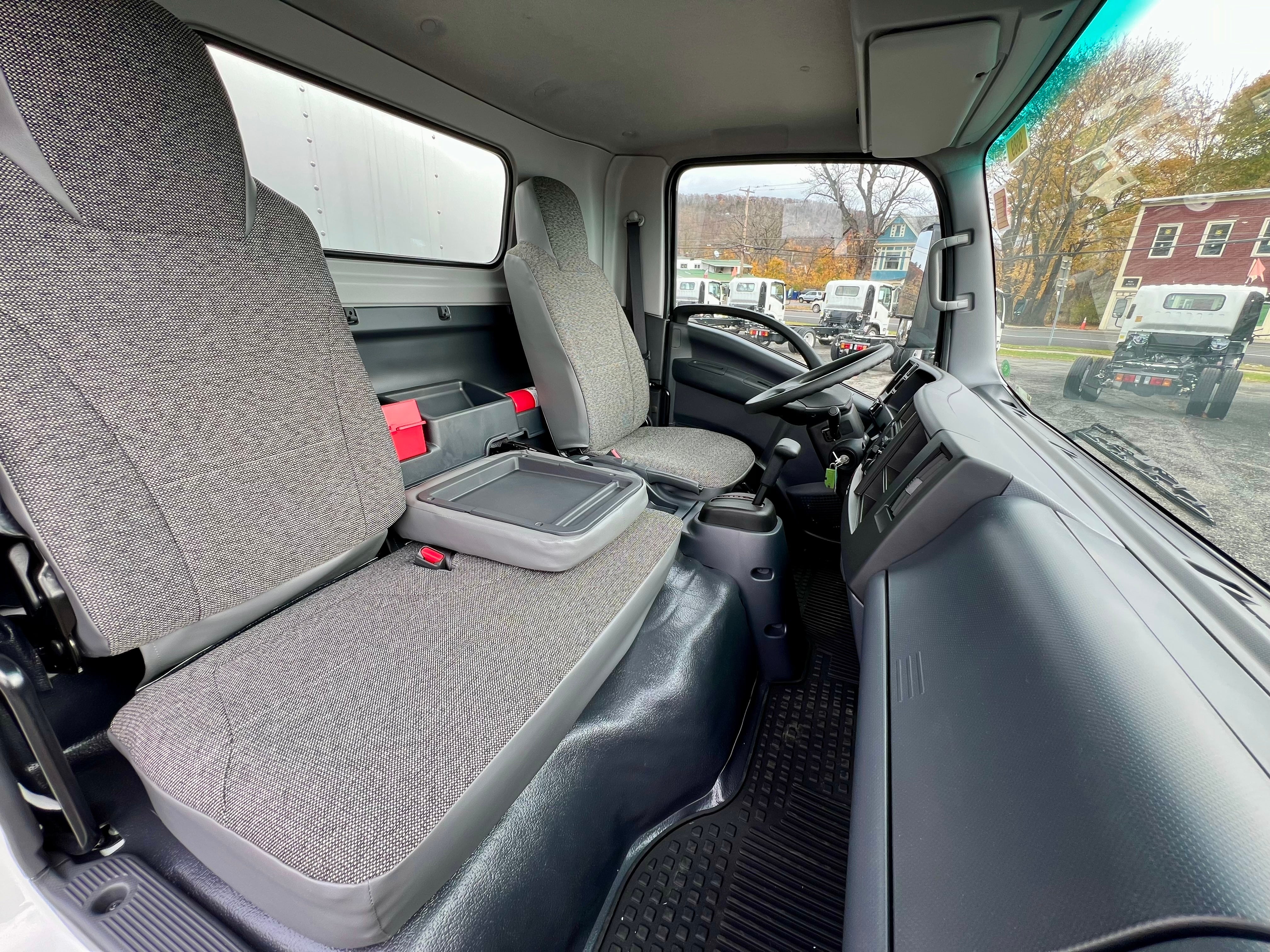 2024 Chevrolet Low Cab Forward 4500 Base