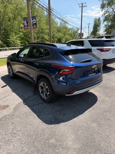 2024 Chevrolet Trax LT